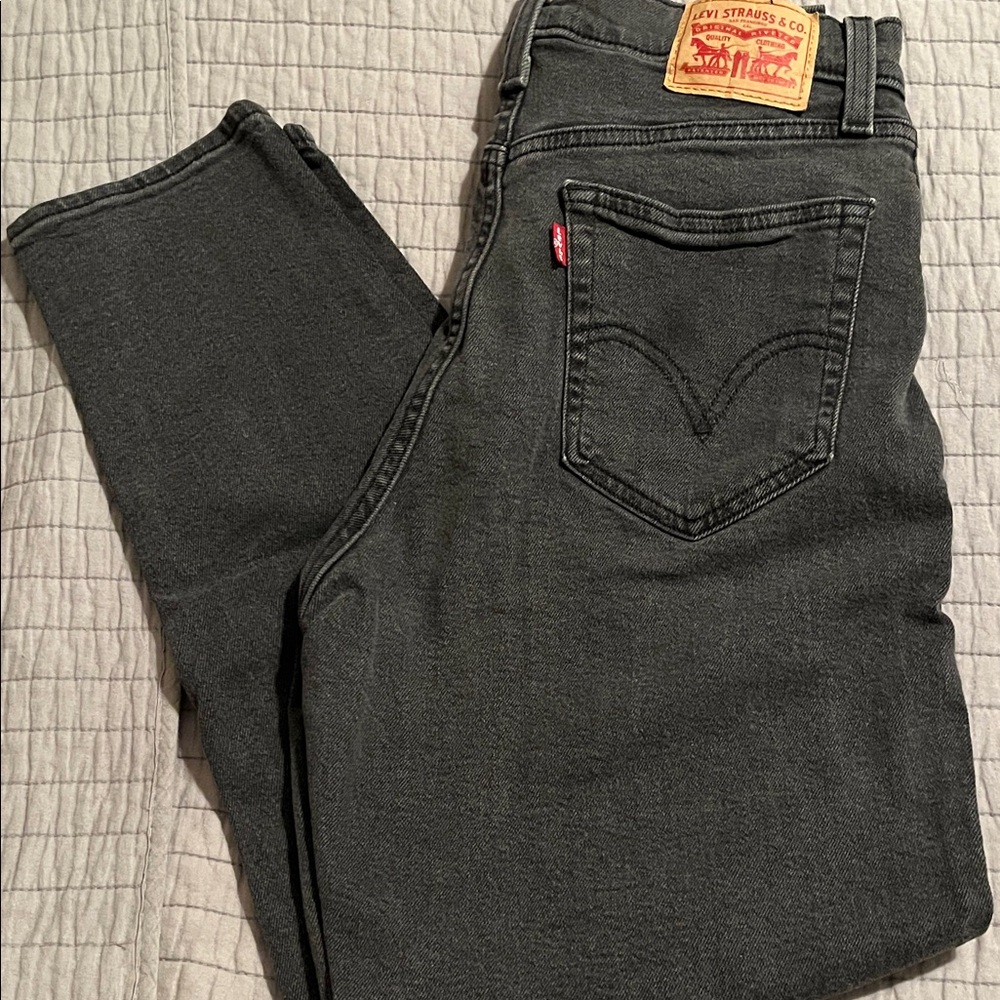 Women’s Levi’s High Waisted Mom Jeans